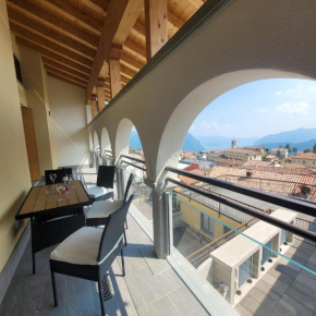 Castello Mountain Lake Iseo Hospitaty